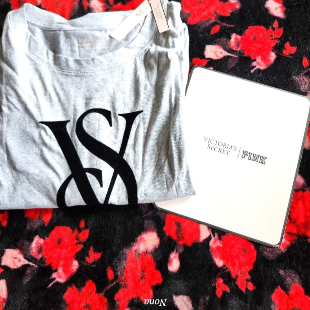 Victoria's Secret Sleepshirt size XL/XXL NWT